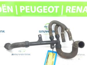 Usagé Tuyau radiateur Peugeot 2008 (CU) 1.2 12V e-THP PureTech 110 Prix sur demande proposé par Snuverink Autodemontage