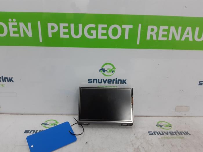 Begagnade Innerdisplay Peugeot 2008 (CU) 1.2 12V e-THP PureTech 110 Pris € 150,00 Marginaltabell erbjuds av Snuverink Autodemontage