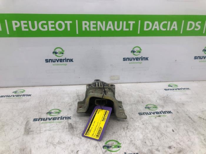 Used Engine mount Fiat Ducato (250) 2.3 D 150 Multijet Price € 81,66 Inclusive VAT offered by Snuverink Autodemontage