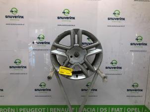 Gebrauchte Felge Renault Laguna II (BG) 2.0 16V Preis € 75,00 Margenregelung angeboten von Snuverink Autodemontage