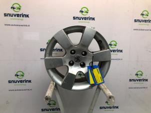 Used Wheel Peugeot 5008 I (0A/0E) 1.6 HDiF 16V Price € 50,00 Margin scheme offered by Snuverink Autodemontage