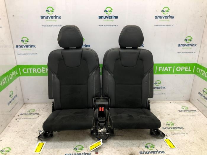 Używane Fotel tylny Volvo XC90 II 2.0 T8 16V Twin Engine AWD Cena € 549,98 Procedura marży oferowane przez Snuverink Autodemontage