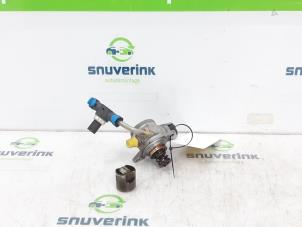 Used Mechanical fuel pump Volvo XC90 II 2.0 T8 16V Twin Engine AWD Price € 160,00 Margin scheme offered by Snuverink Autodemontage