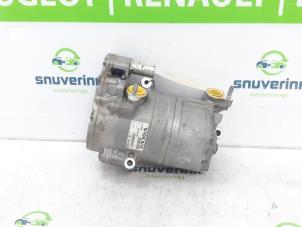 Usagé Pompe clim Volvo XC90 II 2.0 T8 16V Twin Engine AWD Prix € 350,00 Règlement à la marge proposé par Snuverink Autodemontage