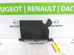Used Radio amplifier Volvo XC90 II 2.0 T8 16V Twin Engine AWD Price € 150,00 Margin scheme offered by Snuverink Autodemontage