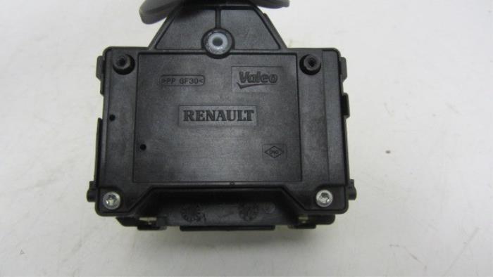 Scheibenwischer Schalter van een Renault Captur (2R) 1.2 TCE 16V EDC 2016