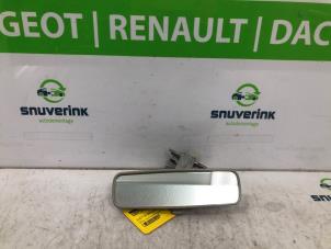Used Rear view mirror Renault Captur (2R) 1.2 TCE 16V EDC Price € 35,00 Margin scheme offered by Snuverink Autodemontage