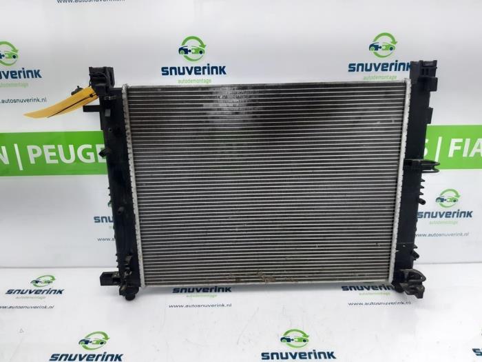 Radiator from a Renault Captur (2R) 1.2 TCE 16V EDC 2016