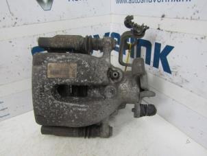 Used Rear brake calliper, left Citroen DS5 (KD/KF) 2.0 165 HYbrid4 16V Price € 30,00 Margin scheme offered by Snuverink Autodemontage