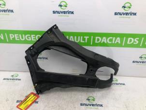 Used Rear bumper bracket, left Citroen DS5 (KD/KF) 2.0 165 HYbrid4 16V Price € 25,00 Margin scheme offered by Snuverink Autodemontage
