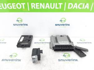 Used Engine management computer Renault Clio IV Estate/Grandtour (7R) 1.5 Energy dCi 90 FAP Price € 290,00 Margin scheme offered by Snuverink Autodemontage