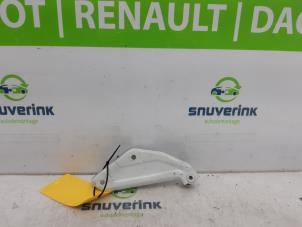 Used Sliding door roller, right Renault Kangoo Express (FW) 1.5 dCi 70 Price € 36,30 Inclusive VAT offered by Snuverink Autodemontage