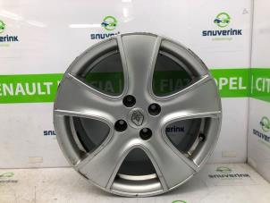 Used Wheel Renault Clio IV Estate/Grandtour (7R) 1.5 Energy dCi 90 FAP Price € 110,00 Margin scheme offered by Snuverink Autodemontage