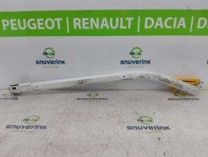 Used Sliding door rail, left Renault Kangoo Express (FW) 1.5 dCi 70 Price € 48,40 Inclusive VAT offered by Snuverink Autodemontage