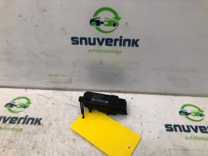Used Door window motor Renault Scénic II (JM) 2.0 16V Price on request offered by Snuverink Autodemontage