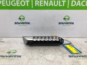Used Panic lighting switch Peugeot 3008 II (M4/MC/MJ/MR) 1.2 12V e-THP PureTech 130 Price on request offered by Snuverink Autodemontage