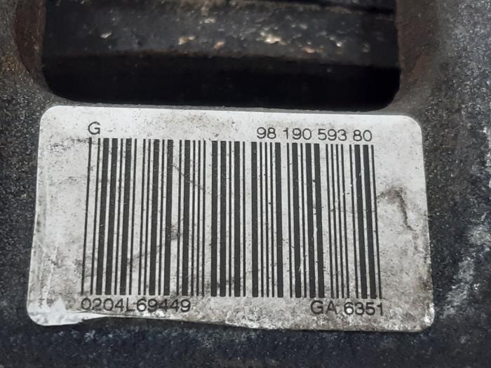 Rear brake calliper, left from a Peugeot 3008 II (M4/MC/MJ/MR) 1.2 12V e-THP PureTech 130 2017