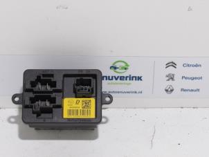 Used Heater resistor Peugeot 3008 II (M4/MC/MJ/MR) 1.2 12V e-THP PureTech 130 Price € 25,00 Margin scheme offered by Snuverink Autodemontage