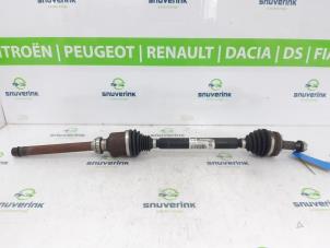 Used Front drive shaft, right Peugeot 3008 II (M4/MC/MJ/MR) 1.2 12V e-THP PureTech 130 Price € 145,00 Margin scheme offered by Snuverink Autodemontage