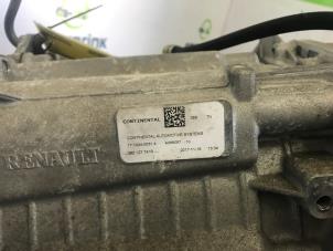 Engine from a Renault Fluence (LZ) ZE 2013