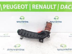 Usagé Tuyau intercooler Citroen C3 (SX/SW) 1.2 12V e-THP PureTech 110 Prix € 25,00 Règlement à la marge proposé par Snuverink Autodemontage
