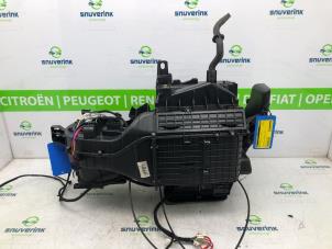Usados Cuerpo de calefactor Peugeot Boxer (U9) 2.2 HDi 100 Euro 4 Precio de solicitud ofrecido por Snuverink Autodemontage