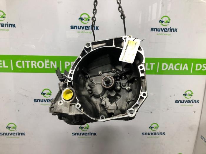 Gearbox Dacia Logan MCV II/Sandero Wagon 0.9 TCE 12V 8201630270