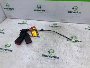 Used Rear seatbelt buckle, right Citroen C3 (SX/SW) 1.2 12V e-THP PureTech 110 Price € 40,00 Margin scheme offered by Snuverink Autodemontage
