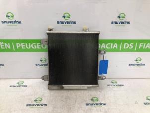 Usagé Condenseur de climatisation Peugeot 108 1.0 12V VVT-i Prix € 70,00 Règlement à la marge proposé par Snuverink Autodemontage