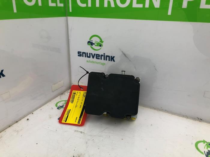 Usagé Bloc ABS Citroen C1 1.0 12V VVT-i Prix € 79,98 Règlement à la marge proposé par Snuverink Autodemontage