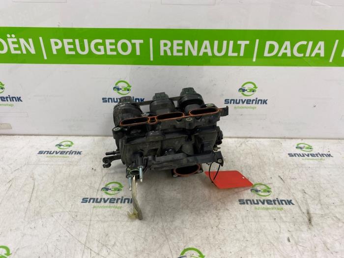 Gebrauchte Ansaugbrugge Citroen C1 1.0 12V VVT-i Preis € 57,37 Margenregelung angeboten von Snuverink Autodemontage