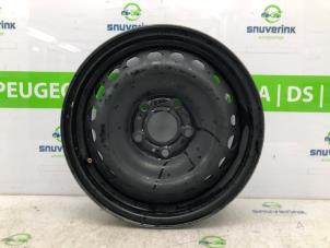 Used Wheel Renault Express 1.5 dCi 75 Price € 60,50 Inclusive VAT offered by Snuverink Autodemontage