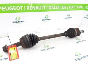 Usagé Cardan gauche (transmission) Peugeot Boxer (U9) 2.2 HDi 130 Euro 5 Prix sur demande proposé par Snuverink Autodemontage