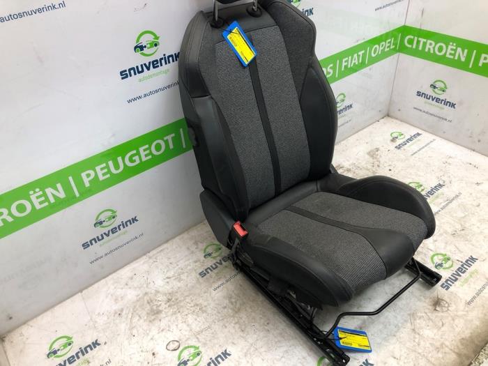 Siège Avant Droit D'occasion Pour PEUGEOT 3008 II SUV (MC MR MJ M4) - Référence 1616753480, Couleur Bleu