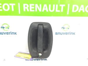 Used Minibus/van rear door handle Peugeot Boxer (U9) 2.2 HDi 130 Euro 5 Price on request offered by Snuverink Autodemontage