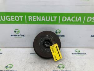 Używane Hamulec bebnowy tyl Renault Twingo II (CN) 1.2 16V Cena € 35,00 Procedura marży oferowane przez Snuverink Autodemontage