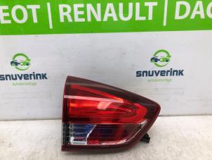 Used Taillight, left Renault Clio IV Estate/Grandtour (7R) 0.9 Energy TCE 12V Price € 30,00 Margin scheme offered by Snuverink Autodemontage