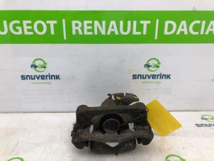 Used Rear brake calliper, left Renault Master IV (MA/MB/MC/MD/MH/MF/MG/MH) 2.3 dCi 16V Price € 181,50 Inclusive VAT offered by Snuverink Autodemontage