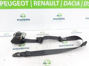 Overhauled Front seatbelt, left Renault Clio IV Estate/Grandtour (7R) 1.5 Energy dCi 90 FAP Price € 102,85 Inclusive VAT offered by Snuverink Autodemontage