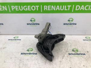 Usagé Support moteur Peugeot 308 (L3/L8/LB/LH/LP) 1.2 12V e-THP PureTech 110 Prix € 30,00 Règlement à la marge proposé par Snuverink Autodemontage