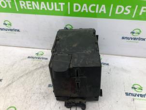 Used Battery box Citroen C3 (SC) 1.6 HDi 92 Price € 30,00 Margin scheme offered by Snuverink Autodemontage