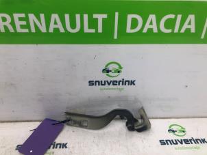 Used Bonnet Hinge Fiat Ducato (250) 2.0 D 115 Multijet Price € 60,50 Inclusive VAT offered by Snuverink Autodemontage