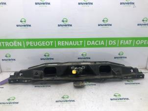 Usagé Panneau avant Fiat Ducato (250) 2.0 D 115 Multijet Prix € 84,70 Prix TTC proposé par Snuverink Autodemontage