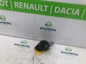 Używane Klakson Renault Zoé (AG) 65kW Cena € 36,30 Z VAT oferowane przez Snuverink Autodemontage