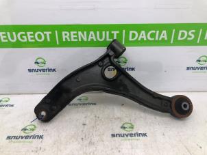 Used Front wishbone, left Renault Master IV (MA/MB/MC/MD/MH/MF/MG/MH) 2.3 dCi 150 16V Price € 72,60 Inclusive VAT offered by Snuverink Autodemontage