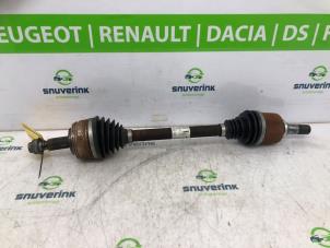 Used Front drive shaft, left Renault Master IV (MA/MB/MC/MD/MH/MF/MG/MH) 2.3 dCi 150 16V Price € 302,50 Inclusive VAT offered by Snuverink Autodemontage