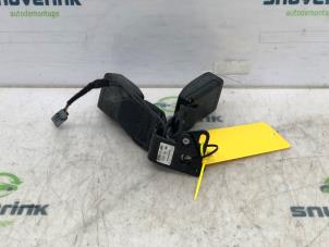 Used Rear seatbelt buckle, left Renault Zoé (AG) 65kW Price € 42,35 Inclusive VAT offered by Snuverink Autodemontage
