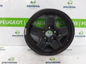 Used Wheel Renault Scénic III (JZ) 1.5 dCi 110 Price € 45,00 Margin scheme offered by Snuverink Autodemontage