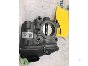 Used Throttle body Renault Clio IV (5R) 0.9 Energy TCE 90 12V Price € 30,00 Margin scheme offered by Snuverink Autodemontage