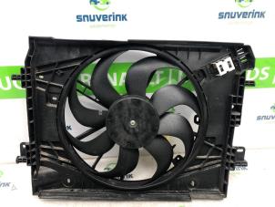 Used Fan motor Renault Clio IV (5R) 0.9 Energy TCE 90 12V Price € 70,00 Margin scheme offered by Snuverink Autodemontage